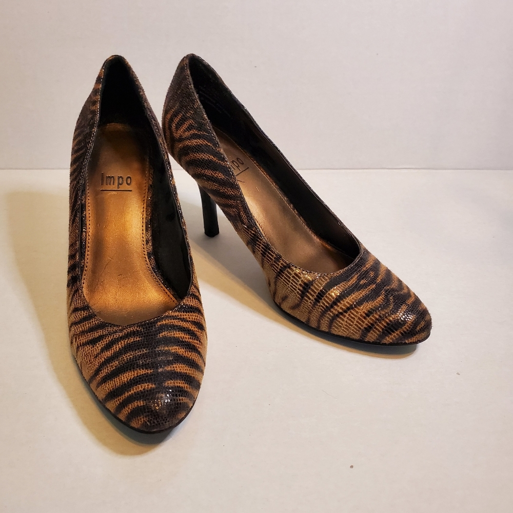 IMPO "Tiffany" Brown Zebra Print Textile Classic Pumps Size 6M